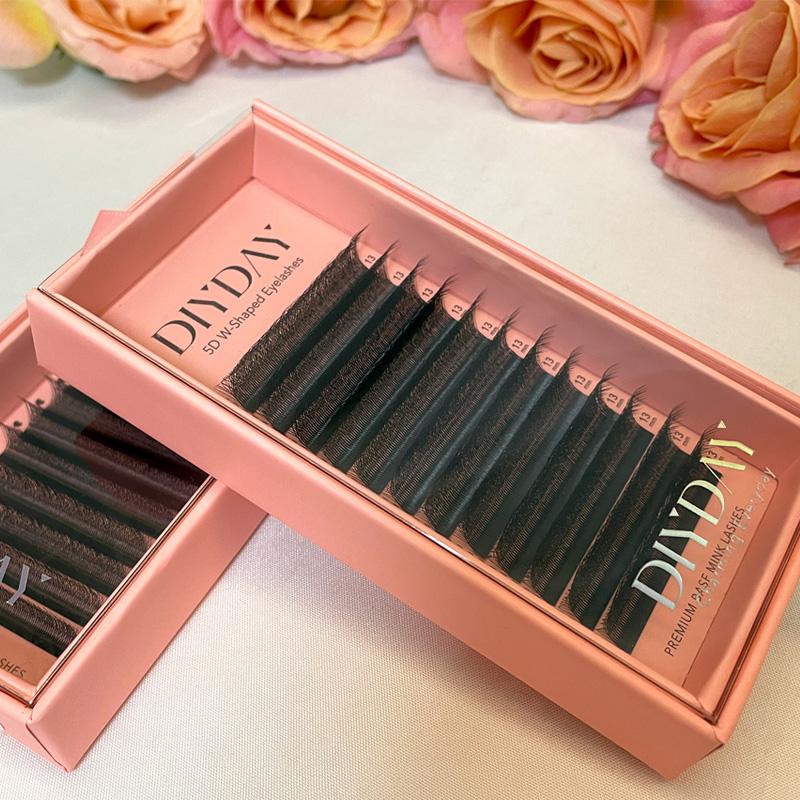 DIYDAY W kształcie przedłużani – Eyelash Extension Anime recenzja i cena